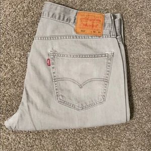 Levi’s 559 jeans